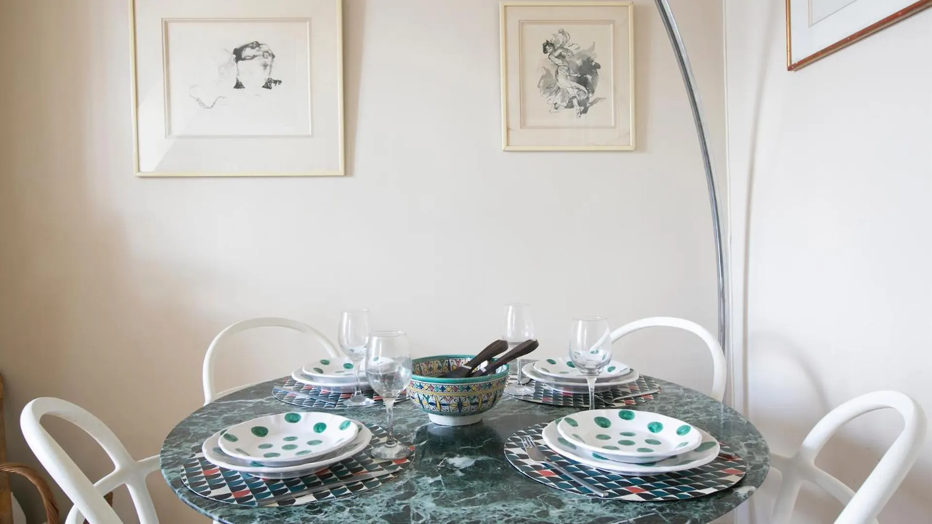 Apartamento Cozy 1 Bedroom In Center Of Paris - Sc04 França